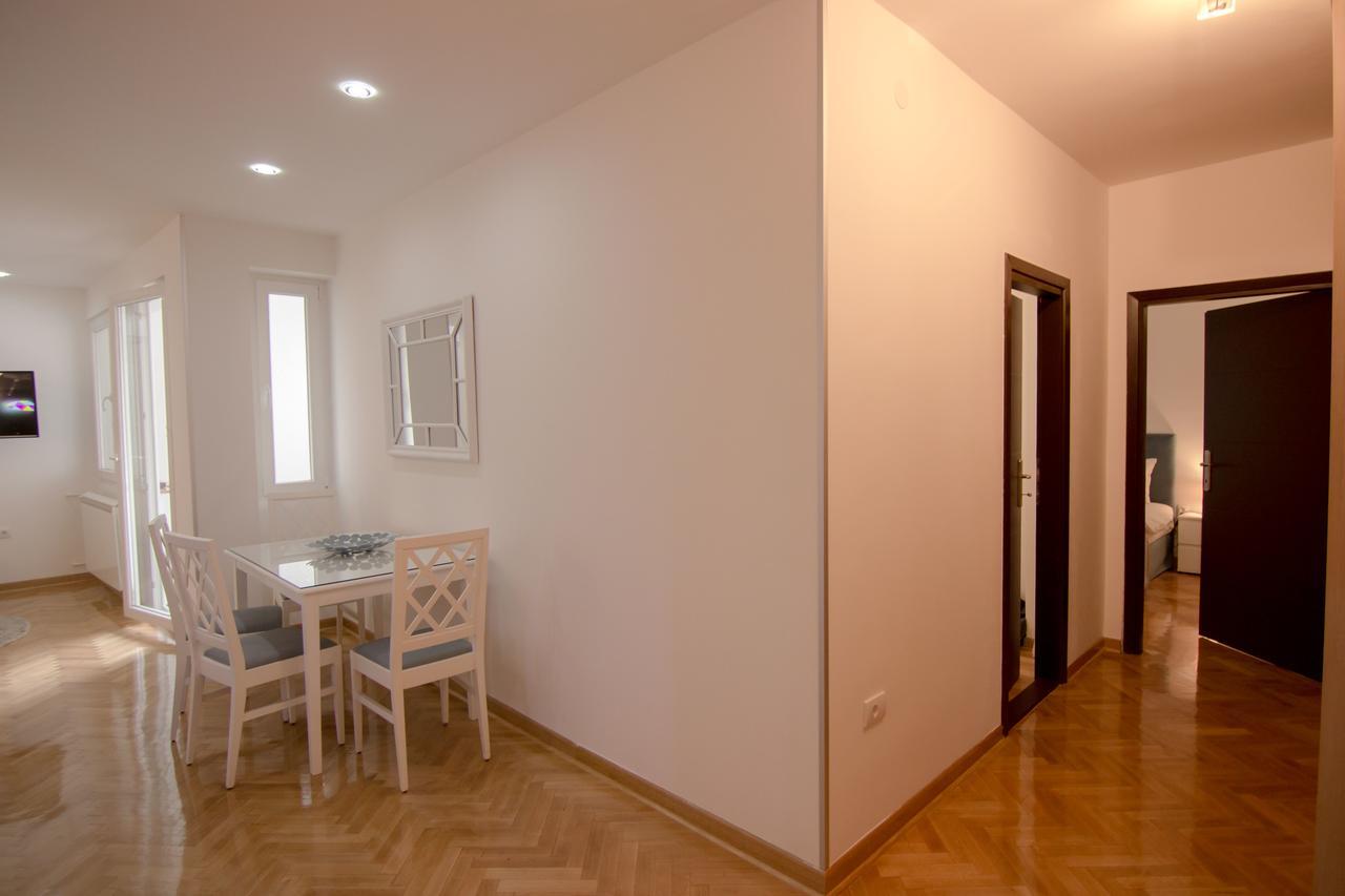 Apartments Near St. Sava Temple Belgrado Buitenkant foto